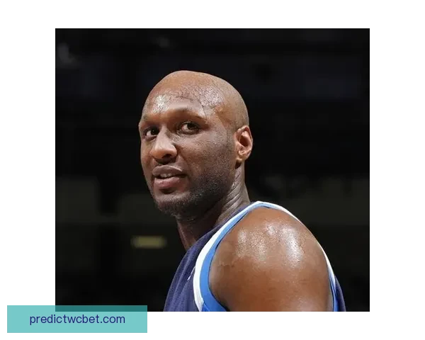 科比为奥多姆奋力守护亲历昏迷时刻亲赴拉斯维加斯陪伴康复